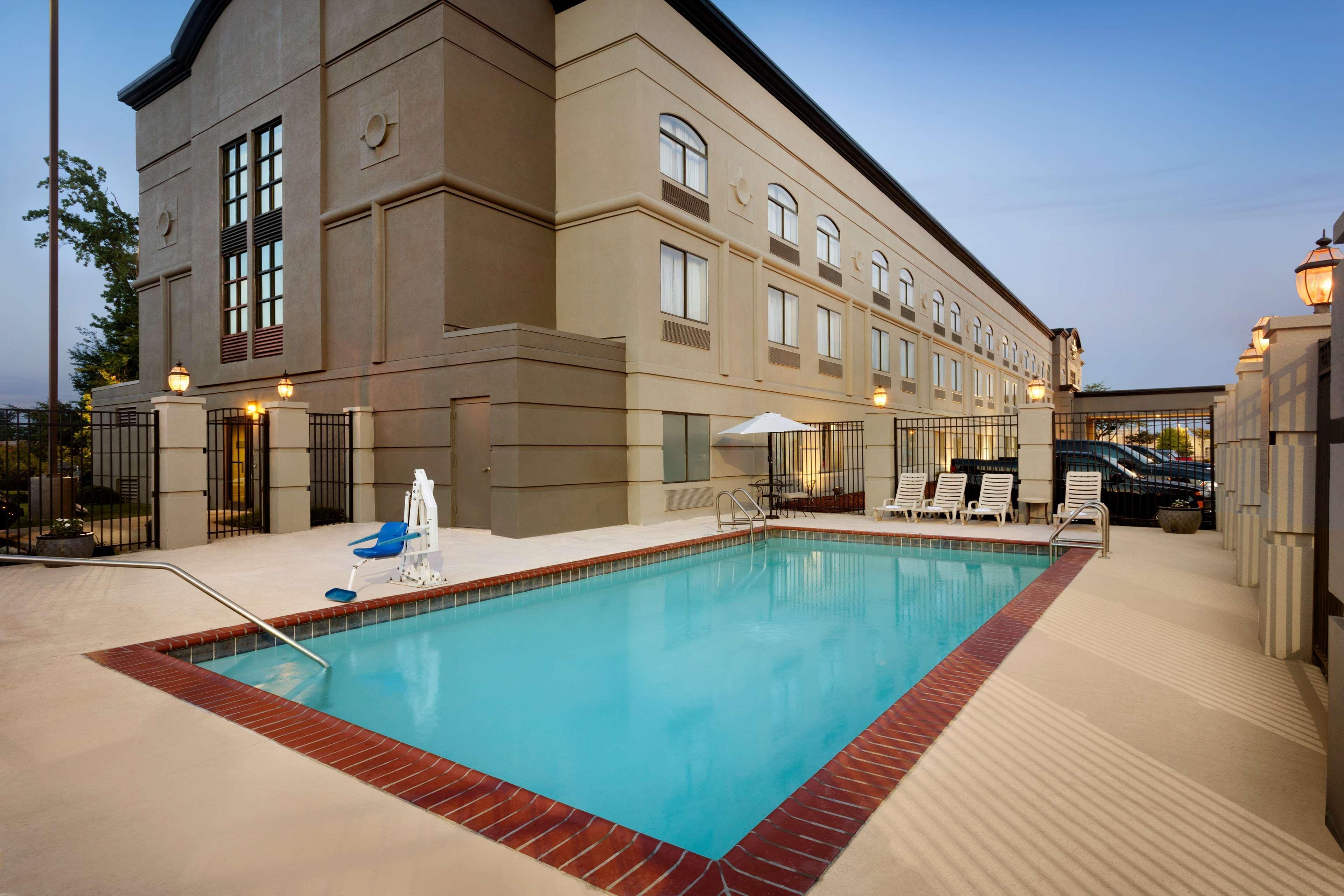 Country Inn & Suites By Radisson, Wolfchase-Memphis, Tn Dış mekan fotoğraf