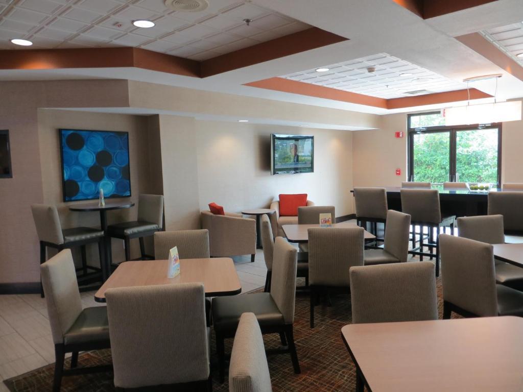 Country Inn & Suites By Radisson, Wolfchase-Memphis, Tn Dış mekan fotoğraf