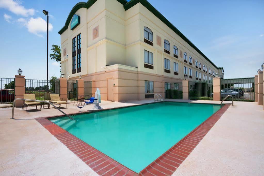 Country Inn & Suites By Radisson, Wolfchase-Memphis, Tn Dış mekan fotoğraf